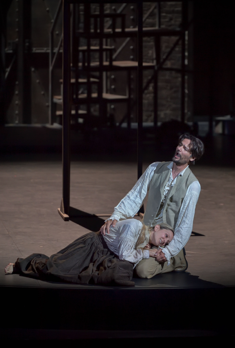 Faust en images | Opéra-Comique