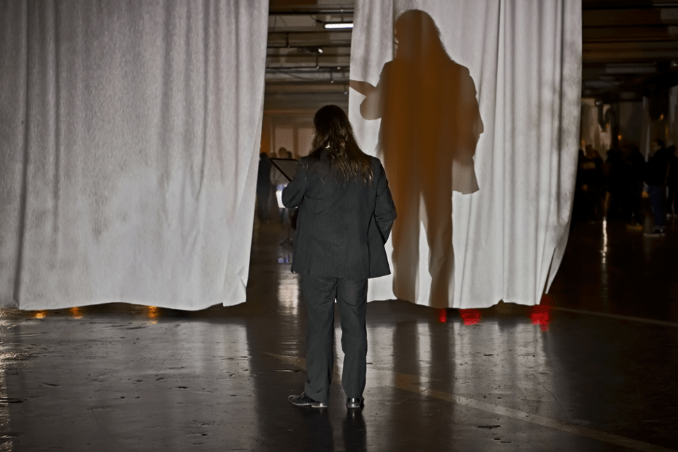 Photos du spectacle Fosse au Centre Pompidou © Stefan Brion - Opéra Comique