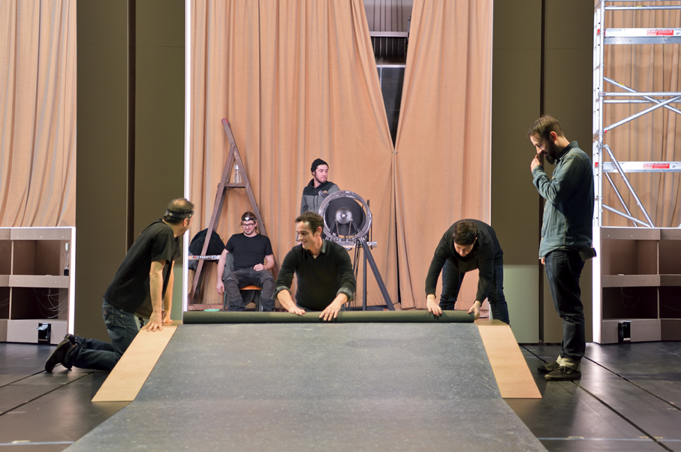 Répétition de Hamlet aux ateliers Berthier © Stefan Brion