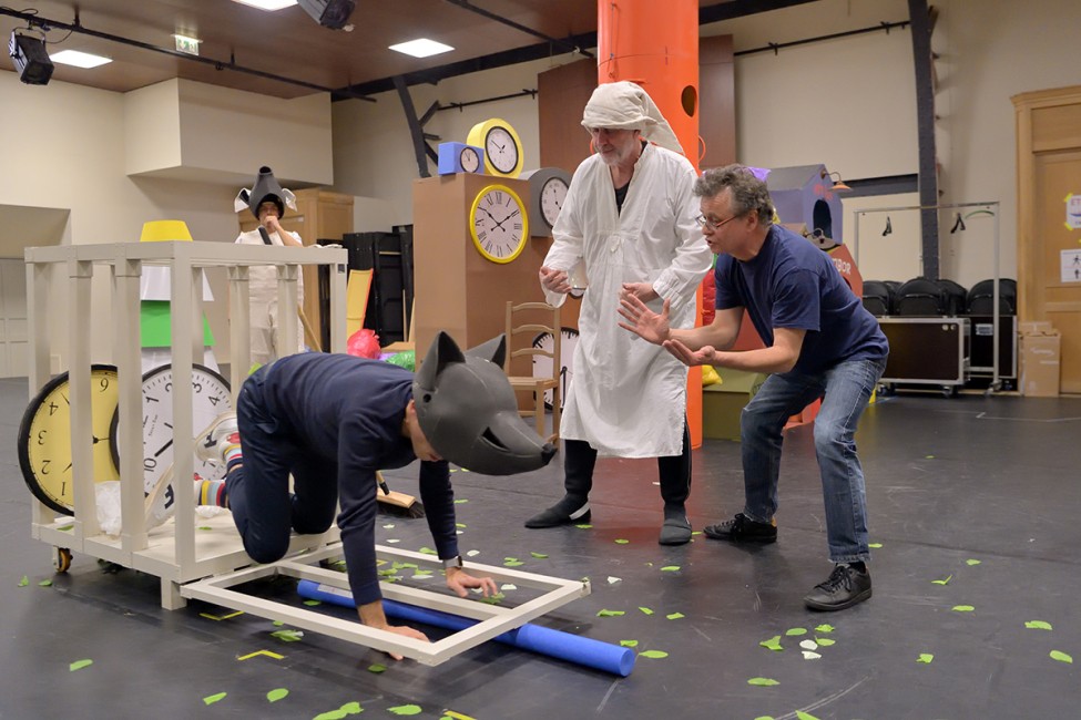 Photo des répétitions de Robert le cochon et les kidnappeurs