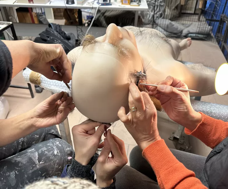 Fabrication du corps de L'Autre Voyage ©Plastikart Studio 