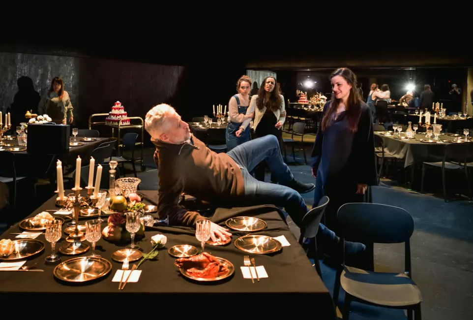 Les répétitions de Médée au plateau