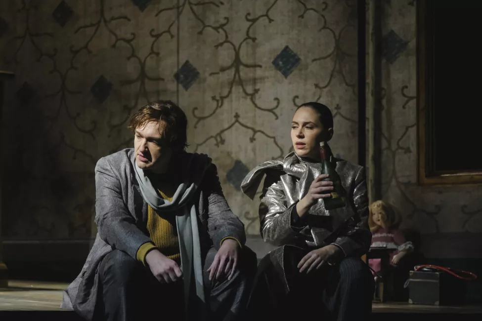 Les Contes d'Hoffmann © Klara Beck – Opéra national du Rhin