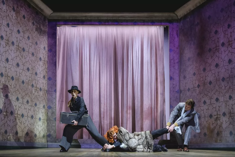 Les Contes d'Hoffmann © Klara Beck – Opéra national du Rhin, janvier 2025