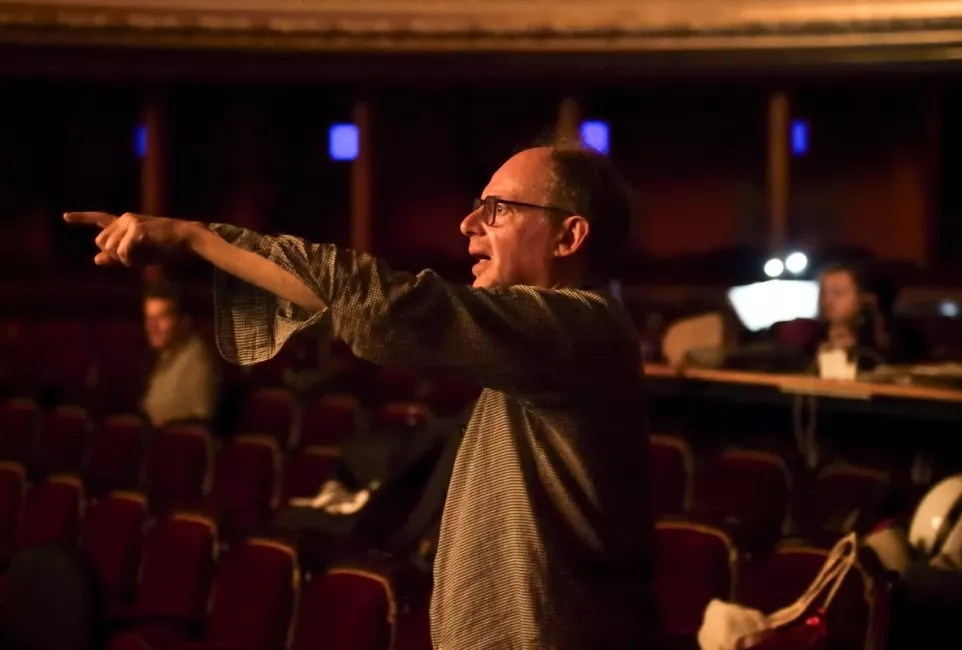 Répétition de Faust sur le plateau de la salle Favart, juin 2025 © Stefan Brion