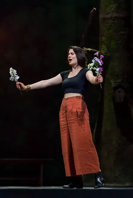 Répétition de Faust sur le plateau de la salle Favart, juin 2025 © Stefan Brion