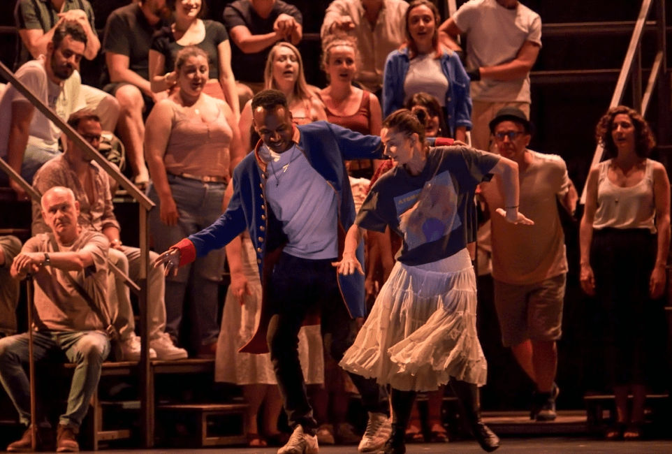 Répétition de Faust sur le plateau de la salle Favart, juin 2025 © Stefan Brion