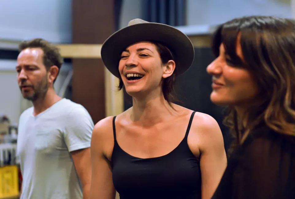 Les répétitions des Contes d'Hoffmann au Petit Théâtre (2025) © Stefan Brion