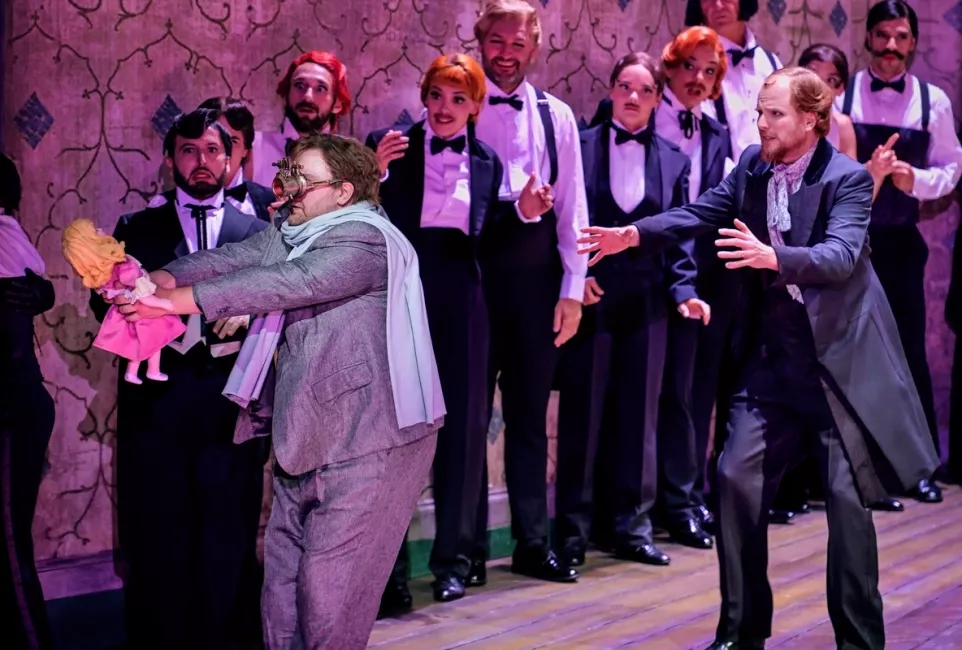 Les Contes d'Hoffmann (2025), Opéra-Comique © Stefan Brion