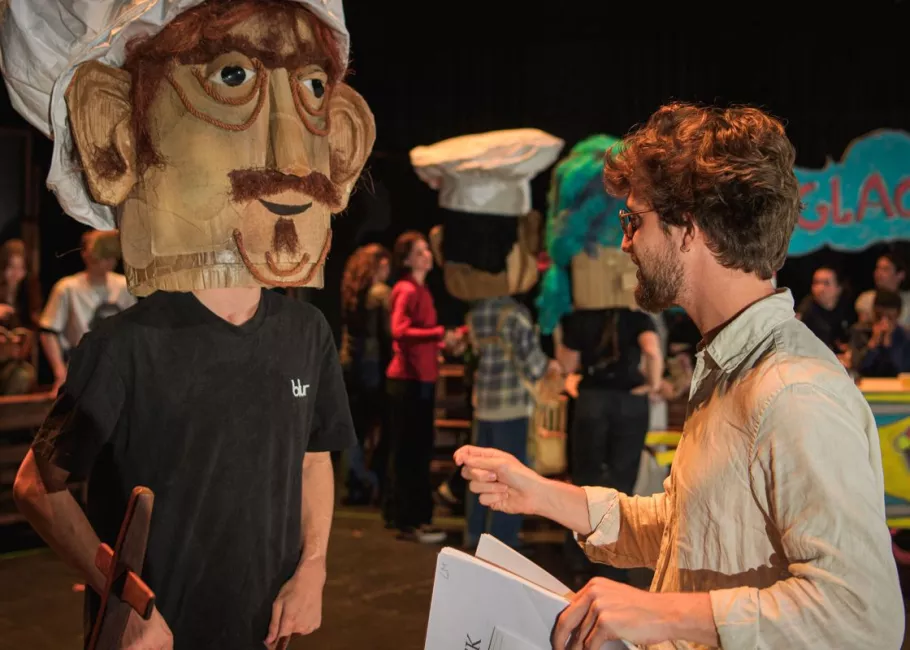 Répétition de Brundibár avec la Maîtrise Populaire au plateau © Stefan Brion