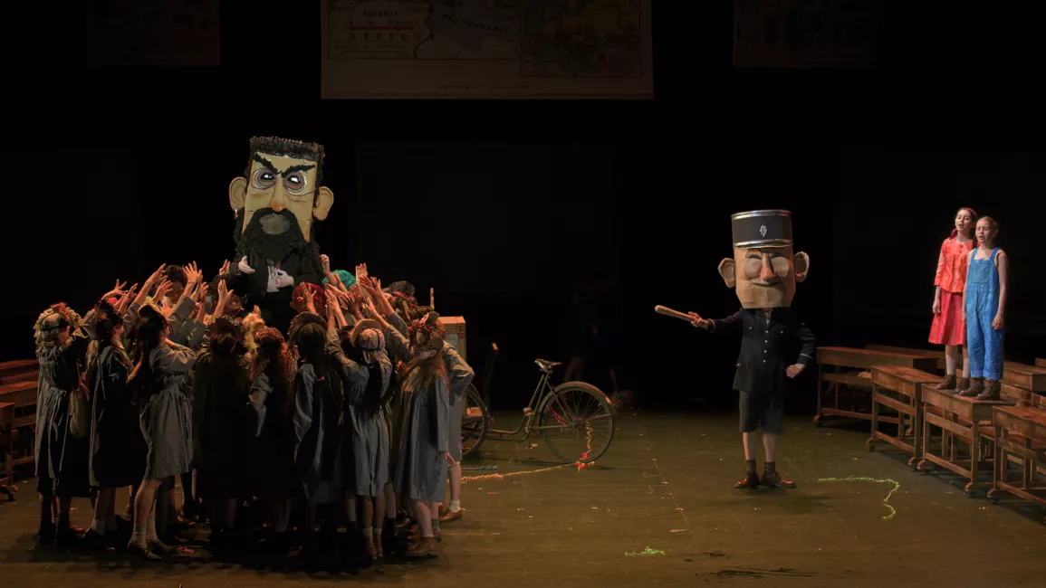 Brundibár, spectacle avec la Maîtrise Populaire, juin 2026 © Stefan Brion