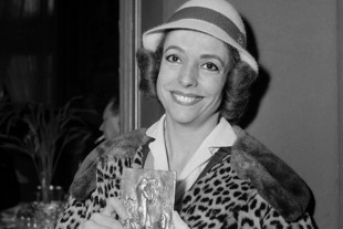 Denise Duval, 1921-2016