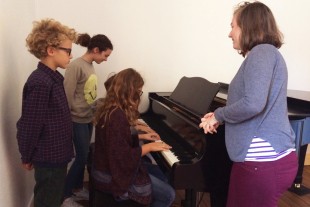 The piano – The courses of the Maîtrise populaire de l’Opéra Comique