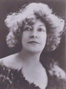 	<p>Georgette Leblanc, 1921, anonyme © Wikimedia Commons</p>
 