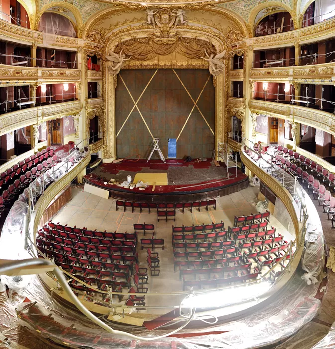 La réouverture du Théâtre de l'Opéra Comique retardée 