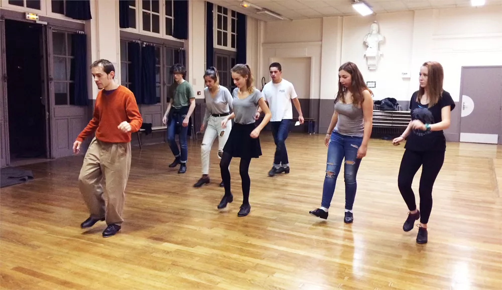 La danse - Les cours de la Maîtrise populaire de l'Opéra Comique