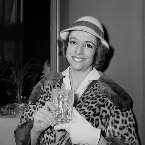 Denise Duval, 1921-2016