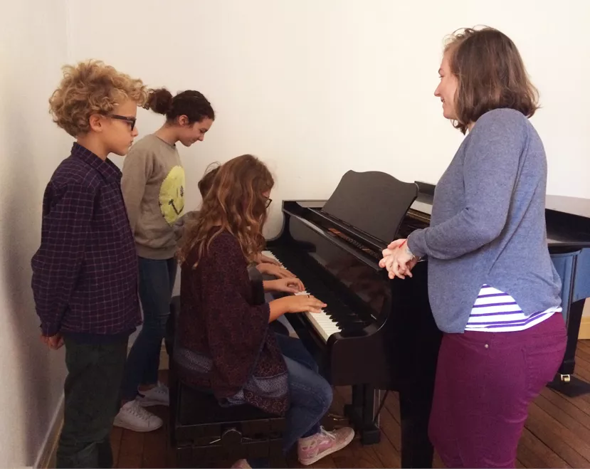 Le piano - Les cours de la Maîtrise populaire de l'Opéra Comique
