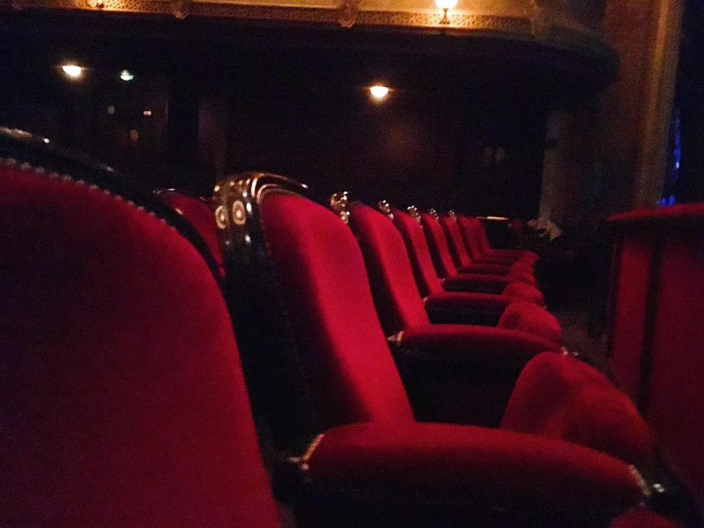 [La chronique des Fantasept] « Ici il faut caler quelques rires. »
